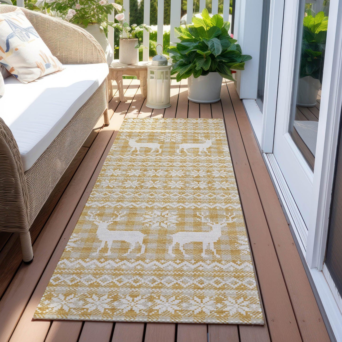 Quaas Gold Washable Indoor-Outdoor Rug