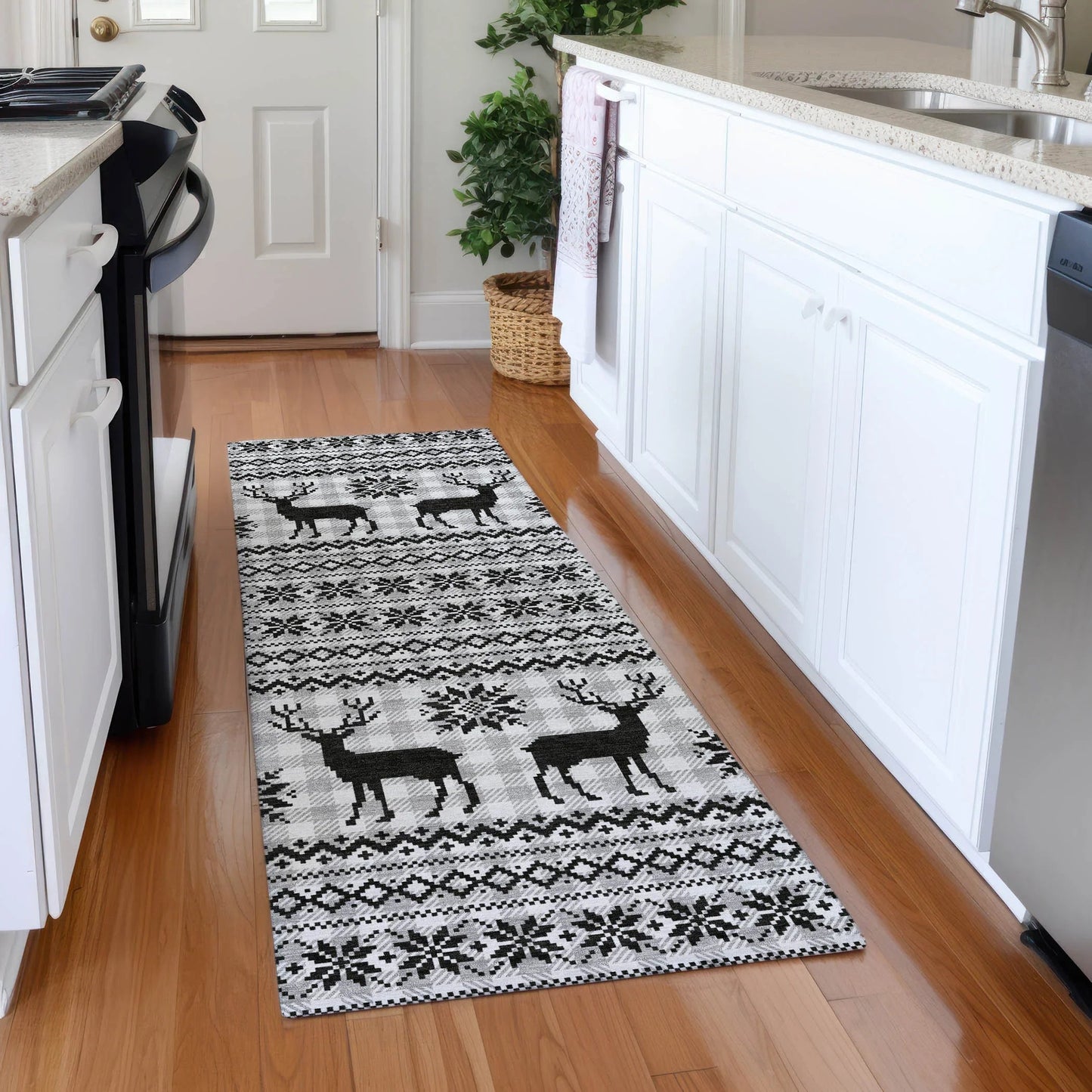 Quaion Gray Washable Indoor-Outdoor Rug