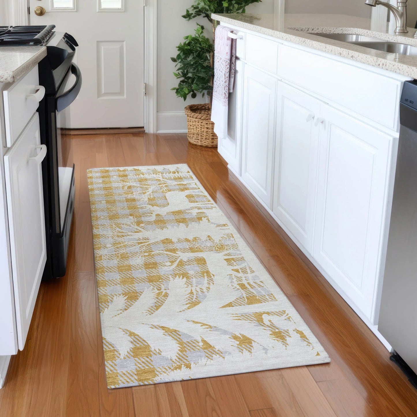 Quaora Gold Washable Indoor-Outdoor Rug