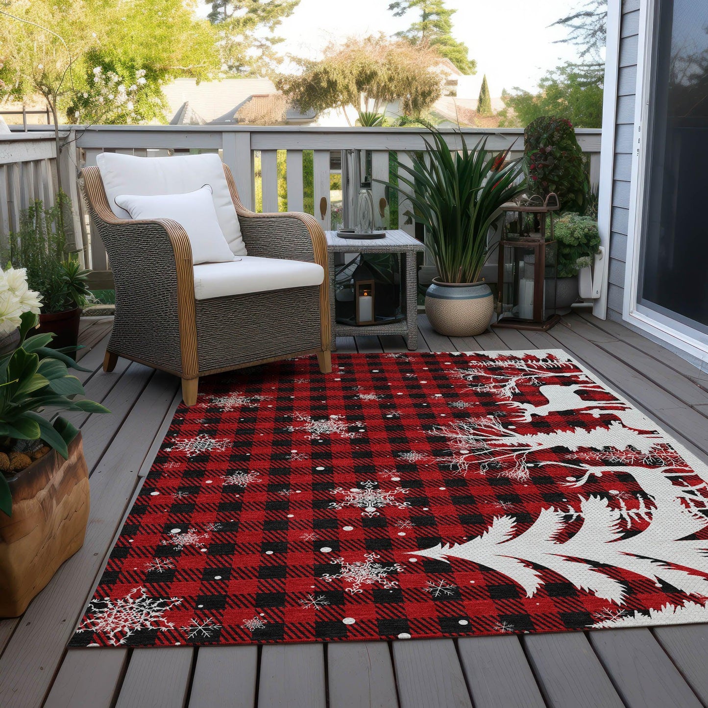 Quaora Red Washable Indoor-Outdoor Rug