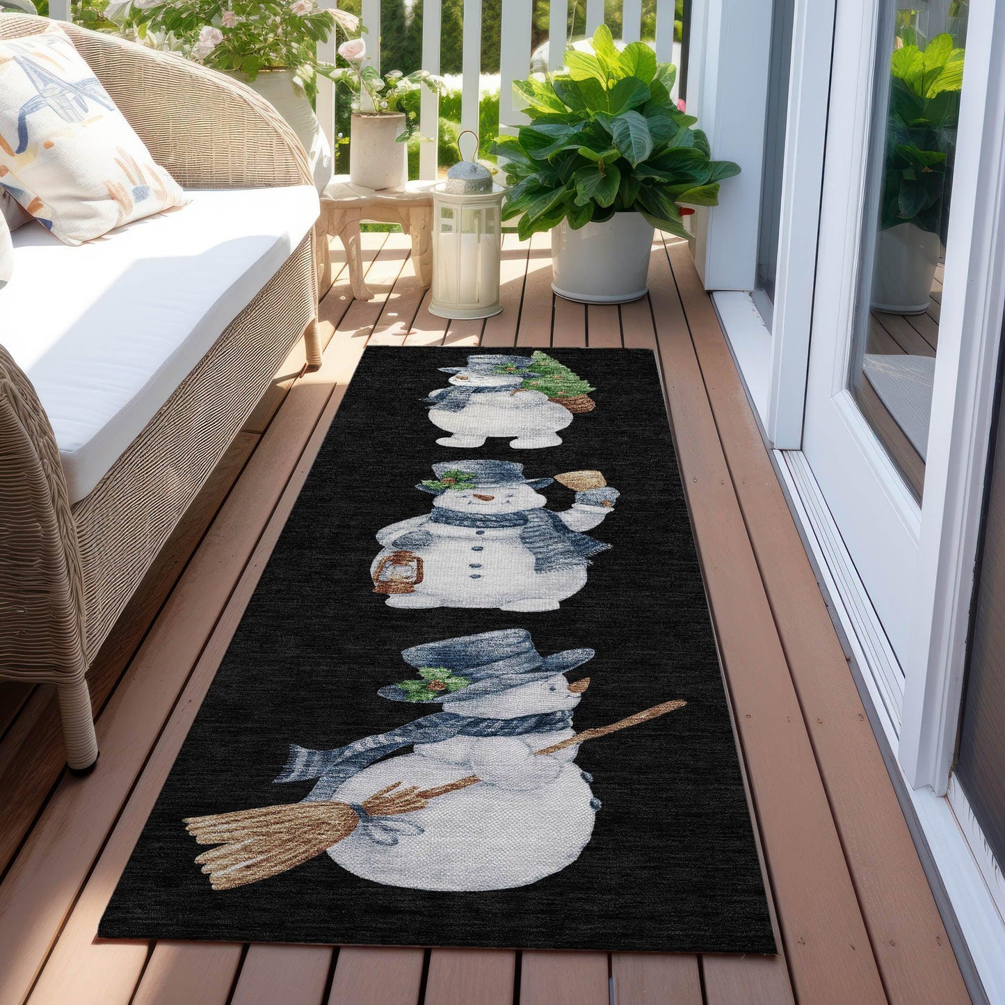 Raeanor Black Washable Indoor-Outdoor Rug