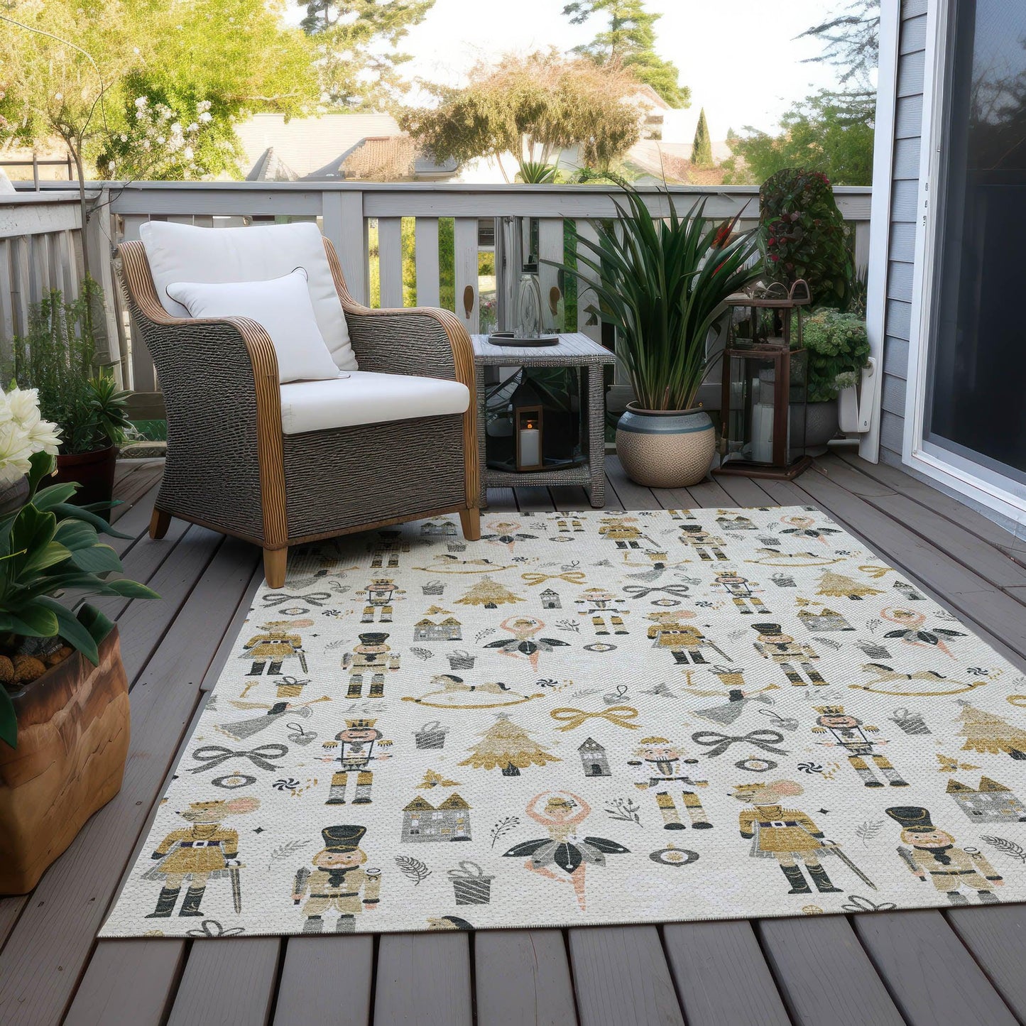 Raeara Ivory Washable Indoor-Outdoor Rug