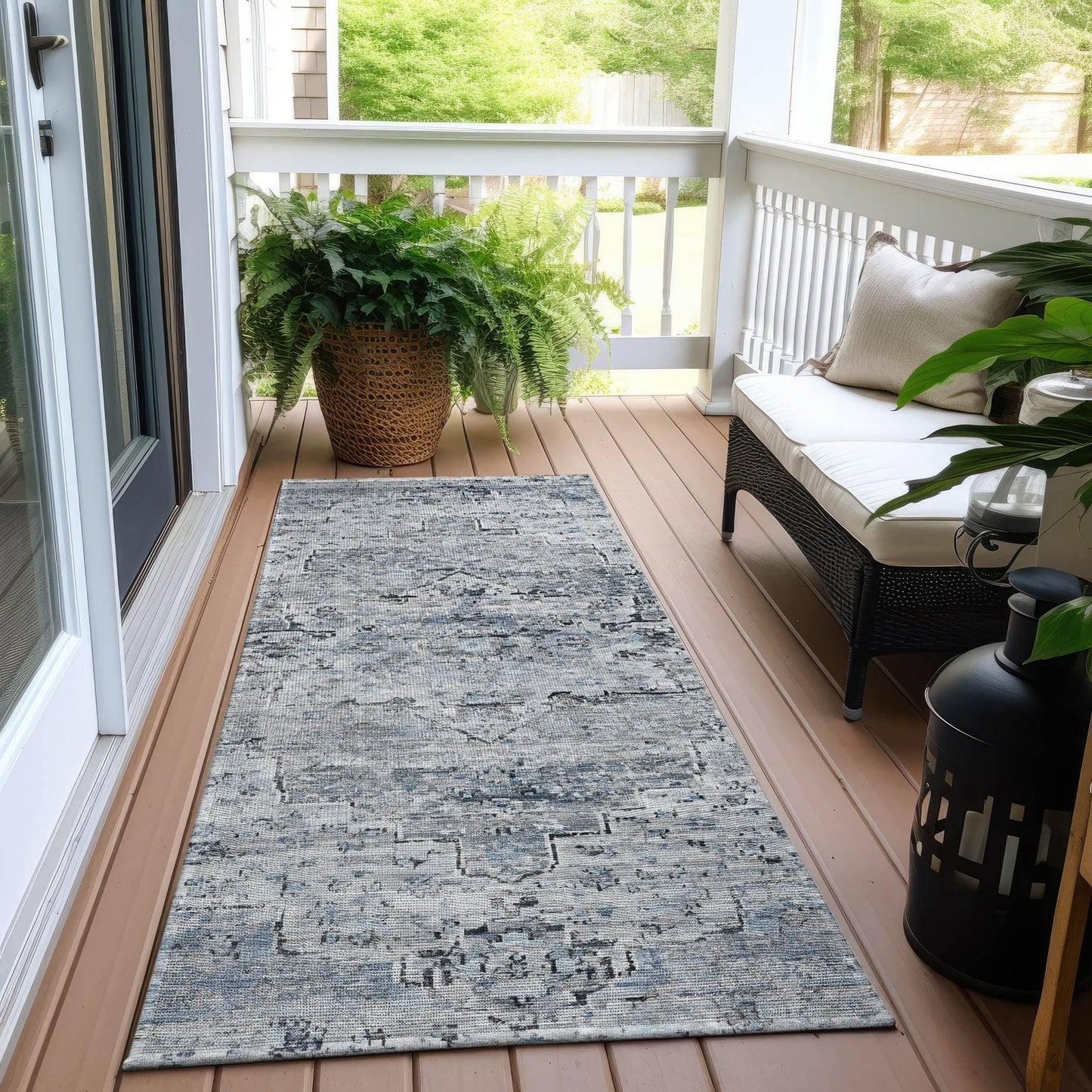 Raeor Blue Washable Indoor-Outdoor Rug