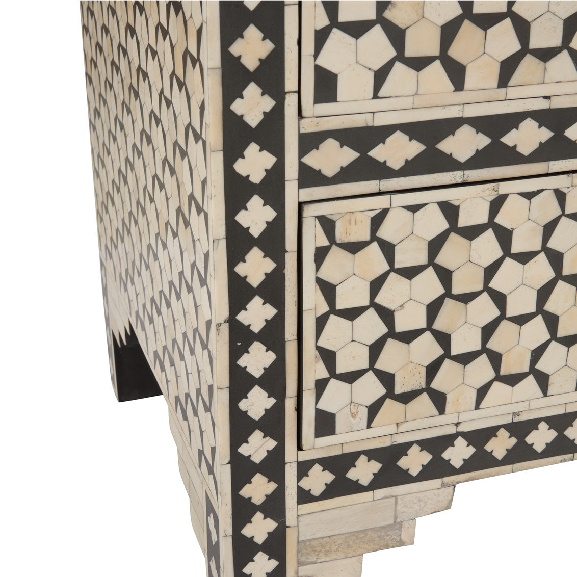 Raymond Four Drawers Cream Chest