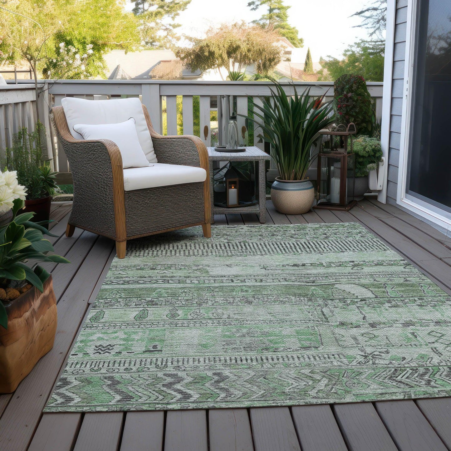 Saelanor Green Washable Indoor-Outdoor Rug