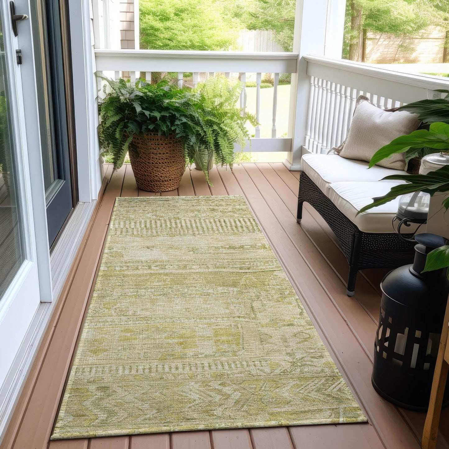 Saelanor Tan Washable Indoor-Outdoor Rug