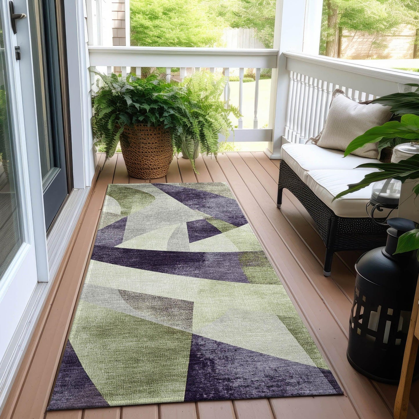 Saelara Purple Washable Indoor-Outdoor Rug