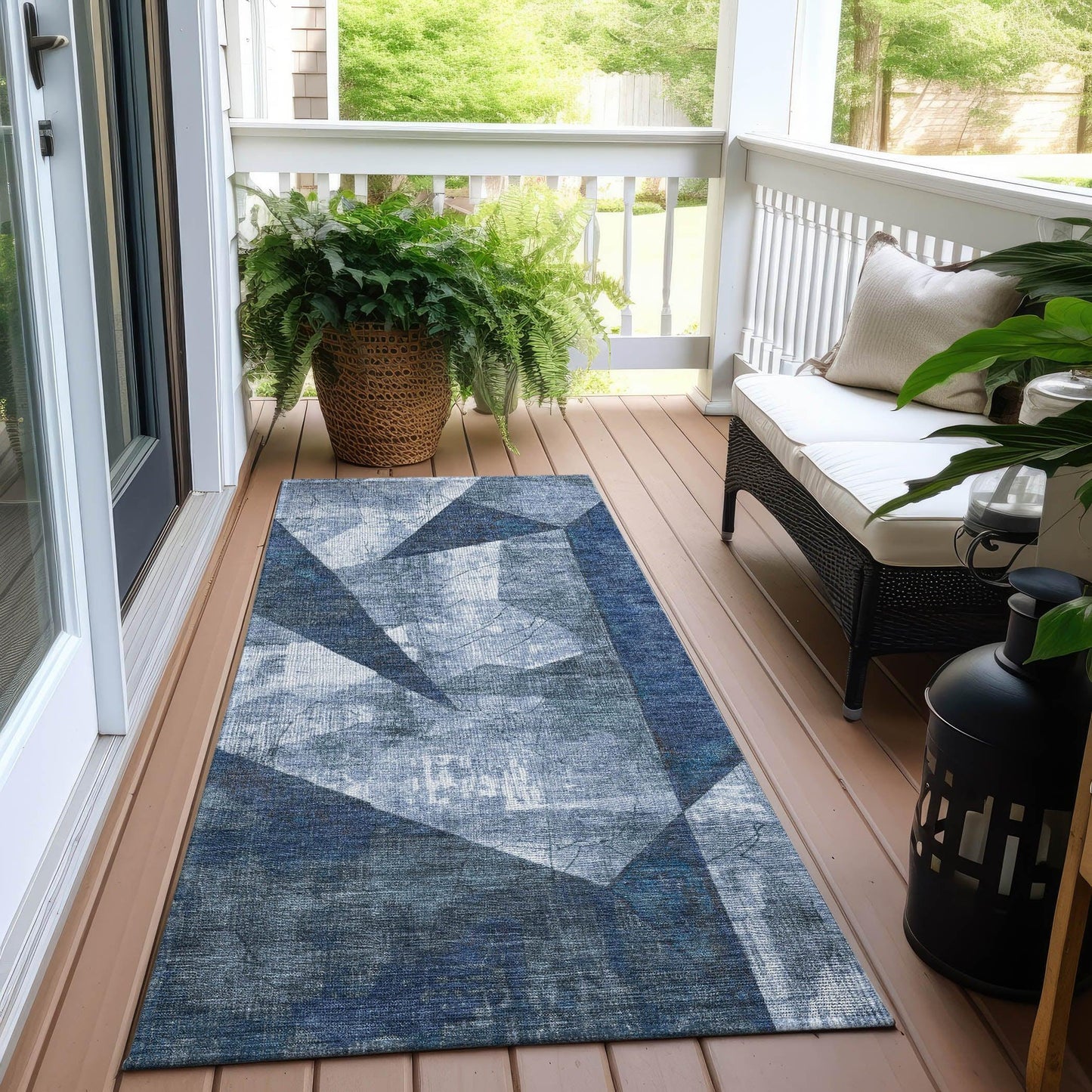 Saelas Blue Washable Indoor-Outdoor Rug