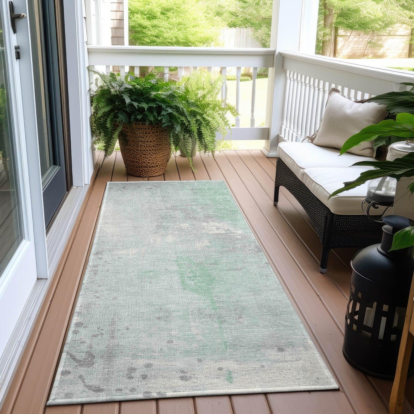 Saelion Green Washable Indoor-Outdoor Rug