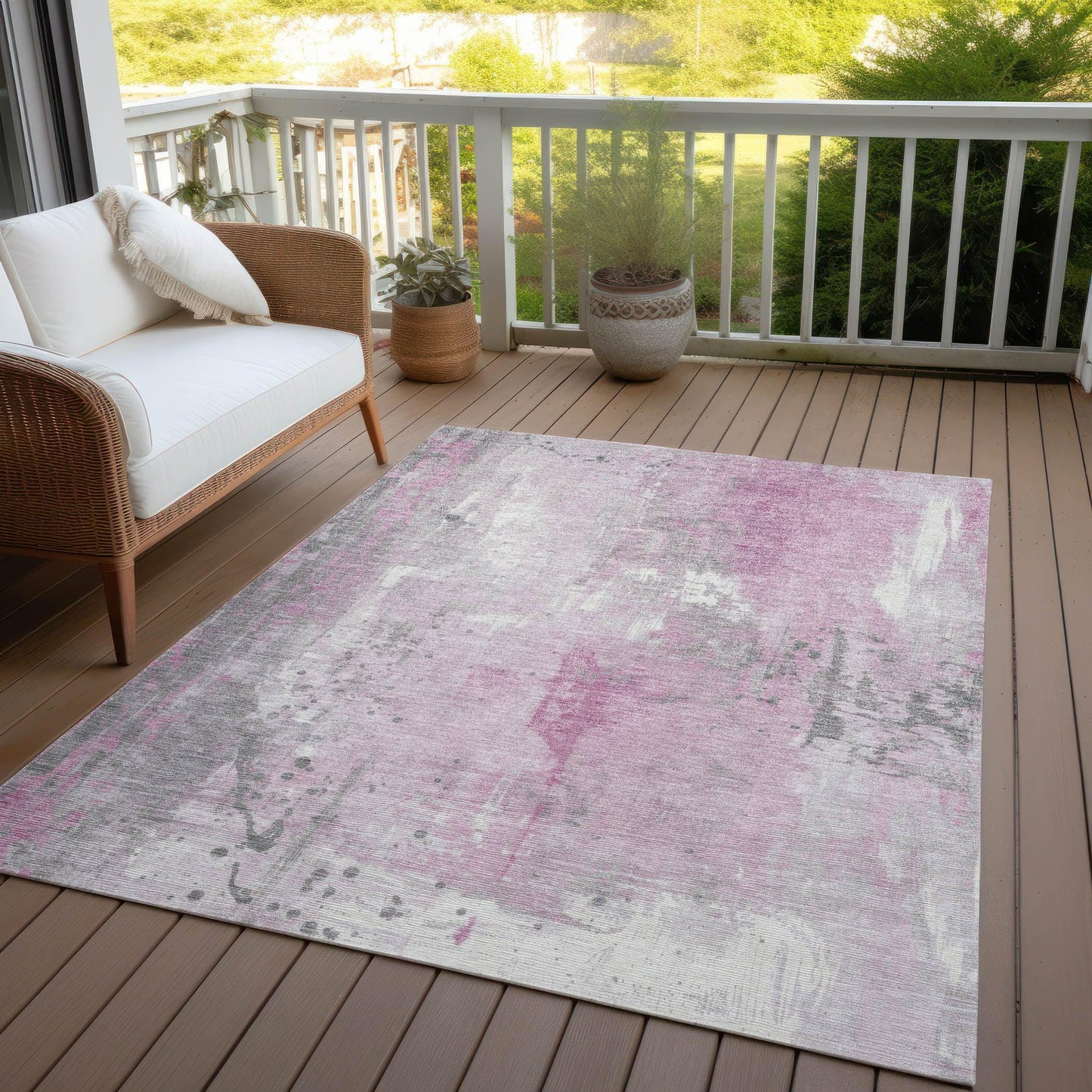 Saelion Pink Washable Indoor-Outdoor Rug