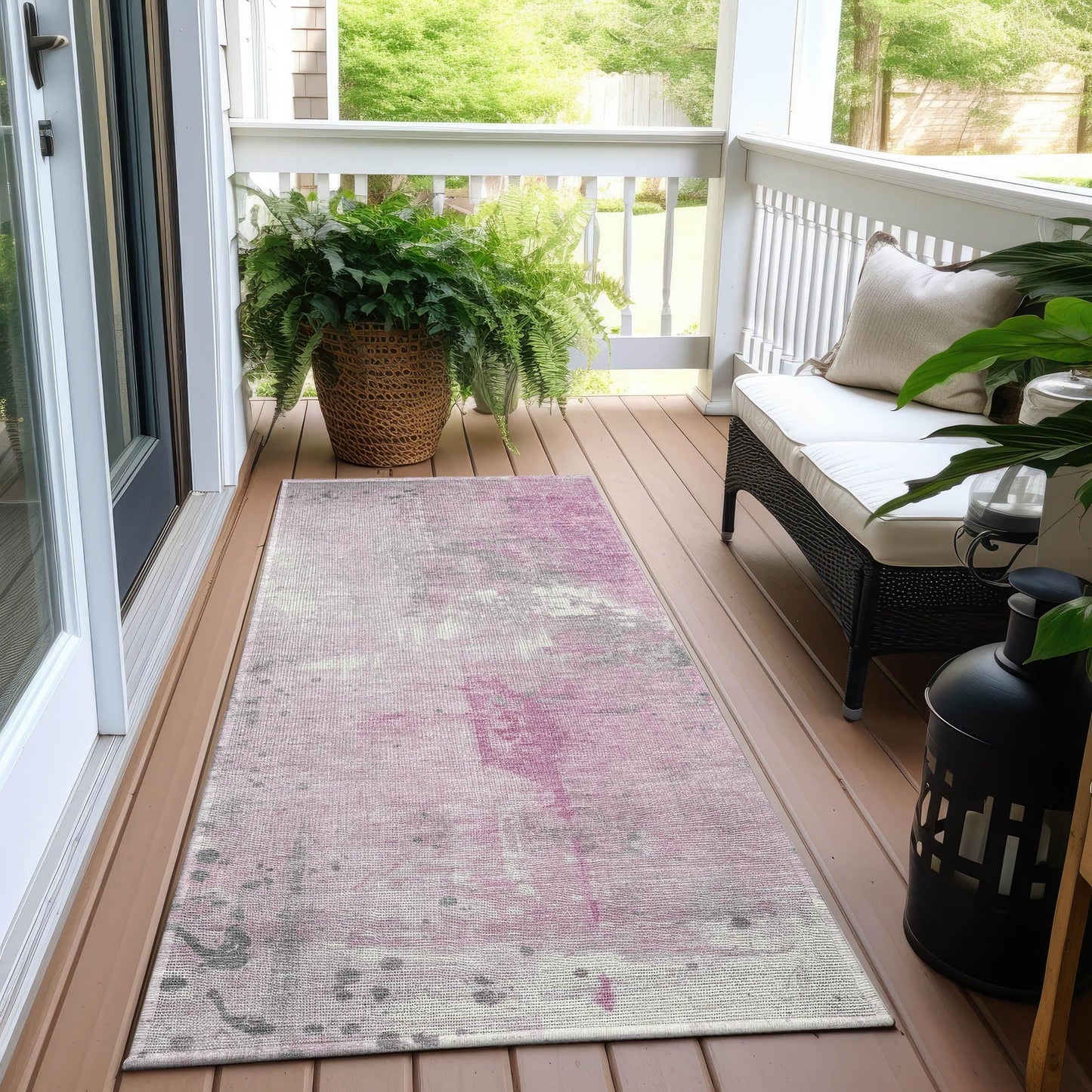 Saelion Pink Washable Indoor-Outdoor Rug