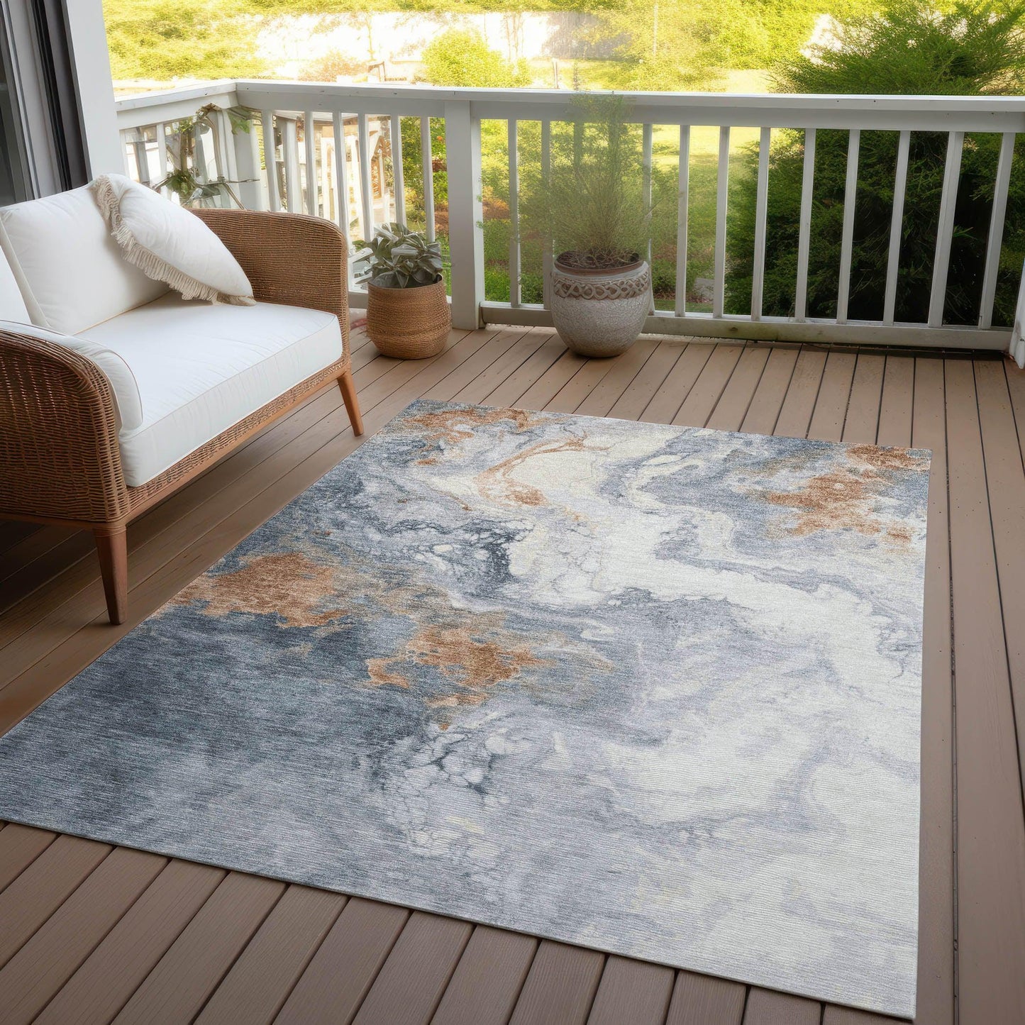 Saelira Gray Washable Indoor-Outdoor Rug