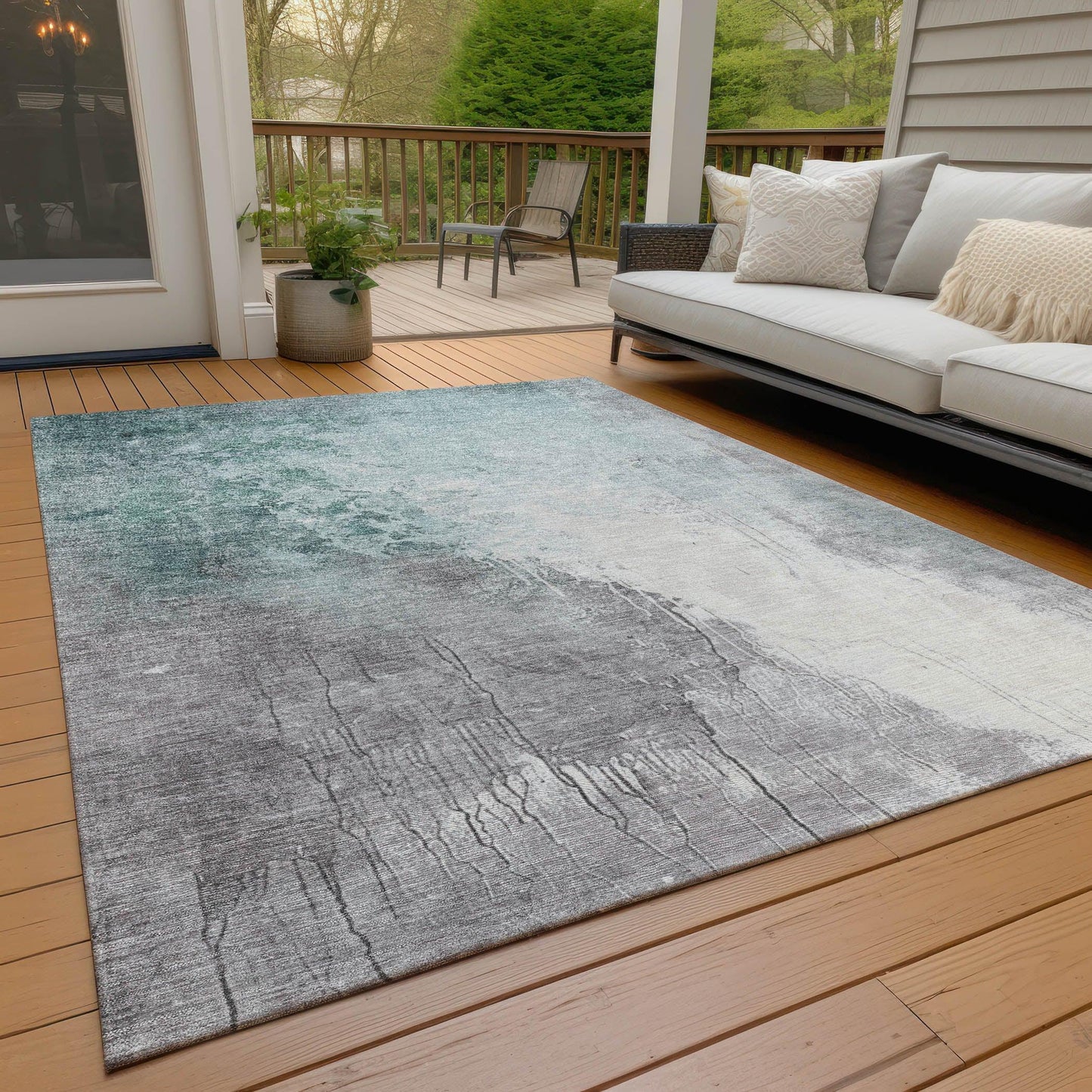 Saelius Blue Washable Indoor-Outdoor Rug