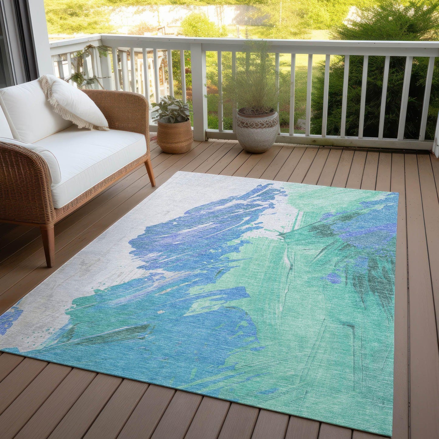 Saelon Blue Washable Indoor-Outdoor Rug