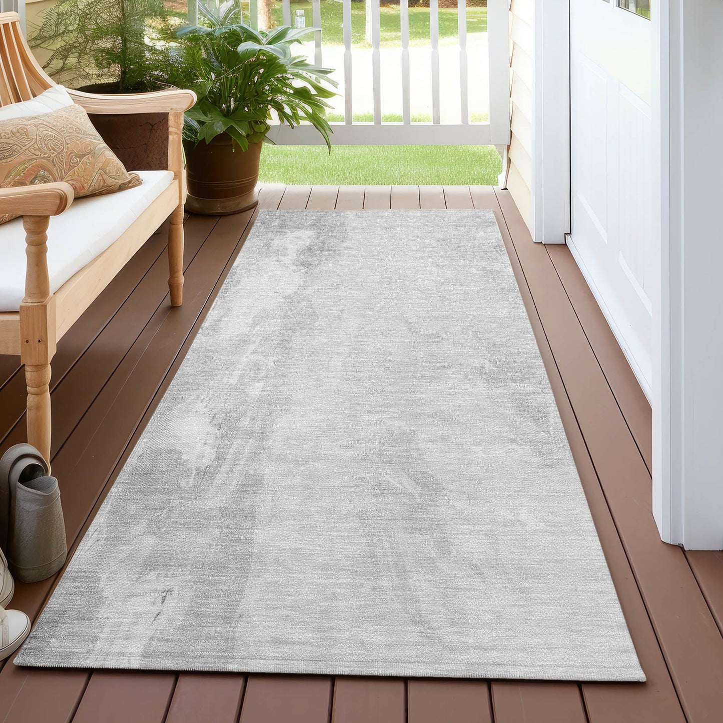 Saelor Gray Washable Indoor-Outdoor Rug