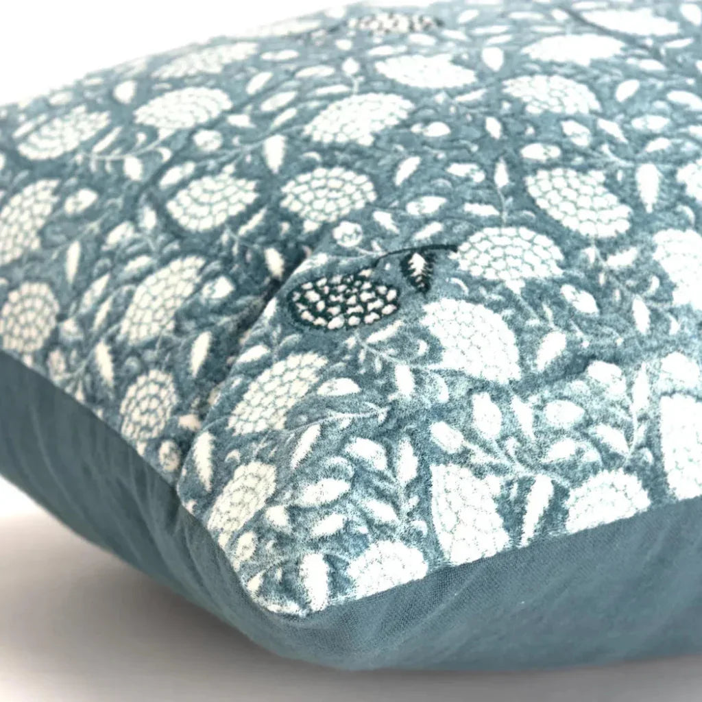 Solo Lumbar Decorative Pillow - LOOMLAN - LOOMLAN - Throw Pillows