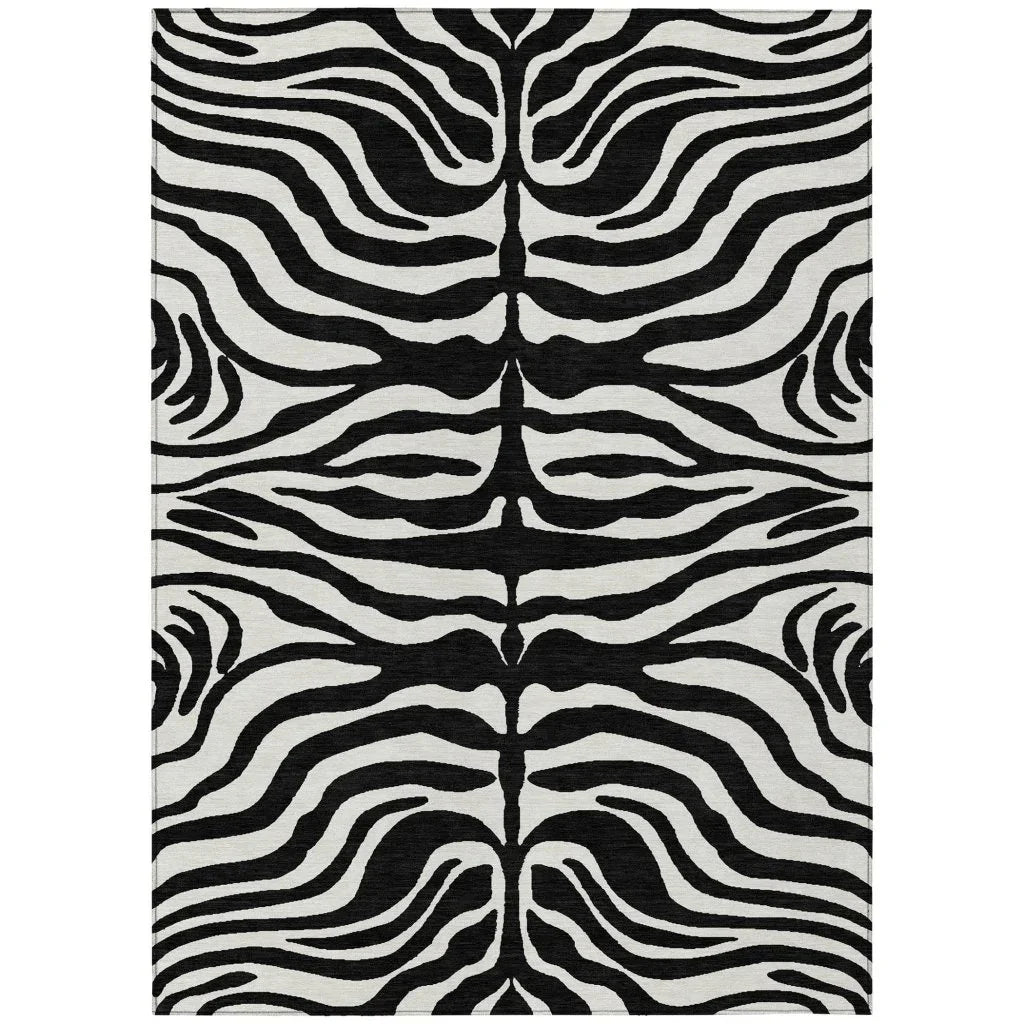 Solstice Black Washable Indoor-Outdoor Rug-Outdoor Rugs-LOOMLAN Rugs-2'6" x 3'10"-LOOMLAN