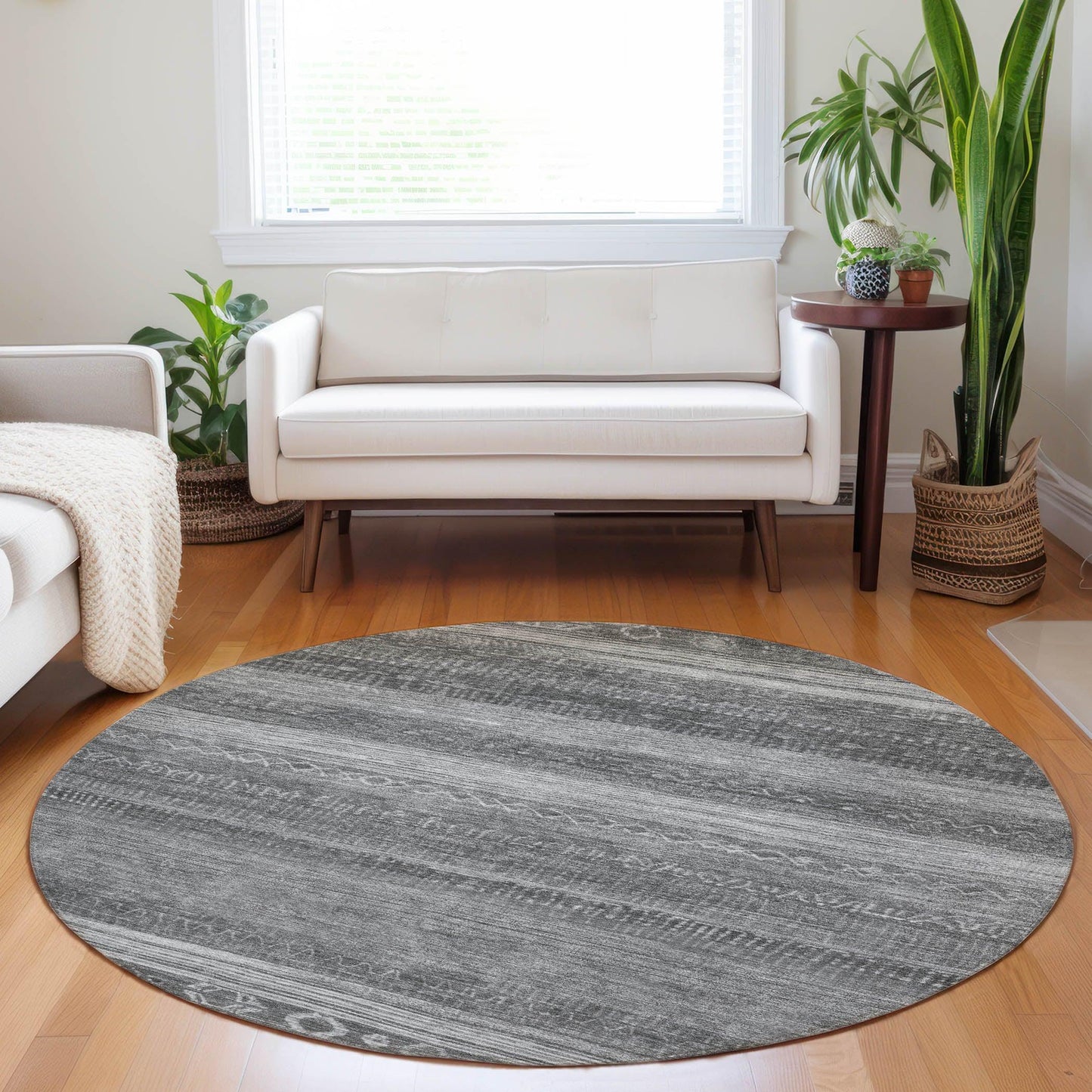 Taelanor Gray Washable Indoor-Outdoor Rug