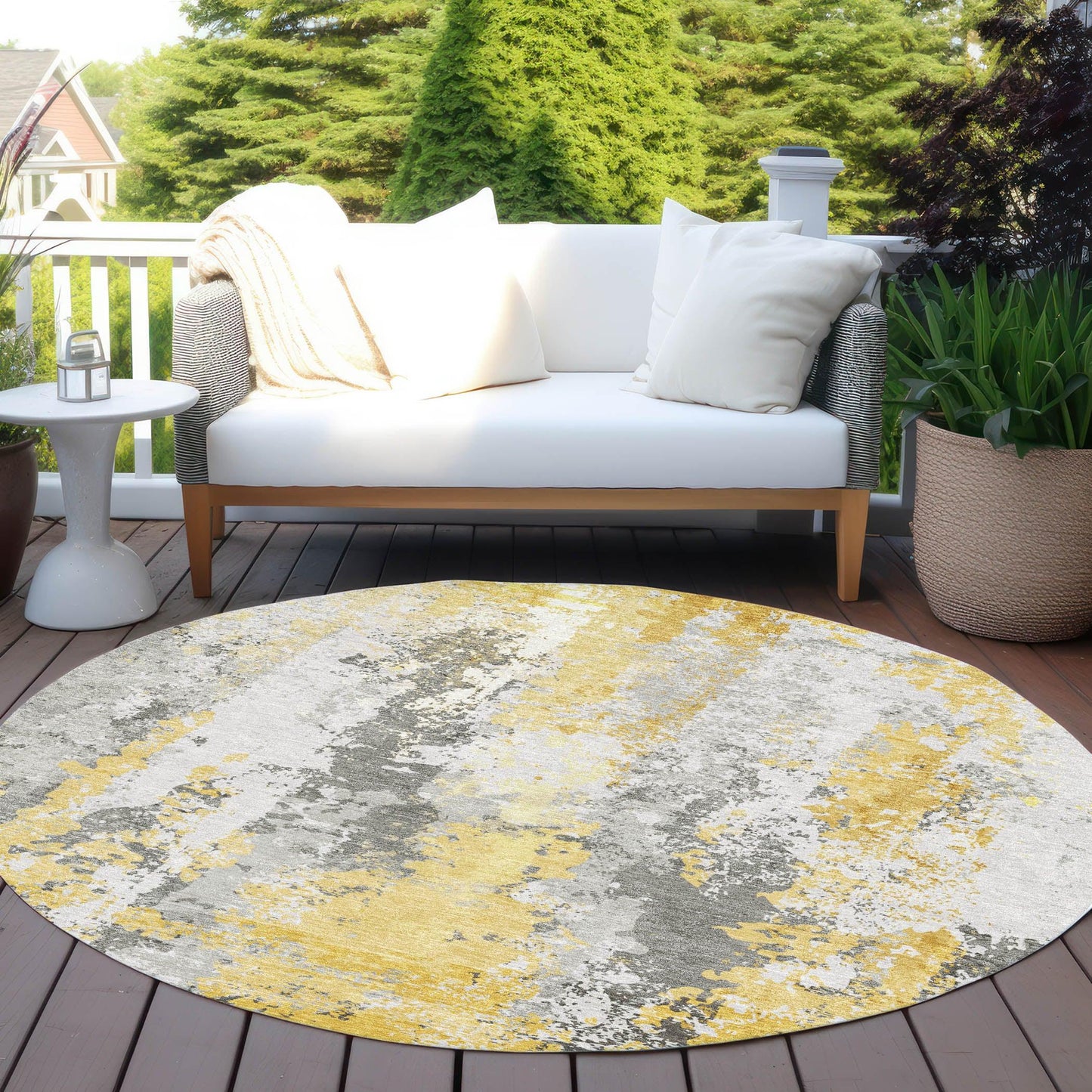 Taelara Gold Washable Indoor-Outdoor Rug