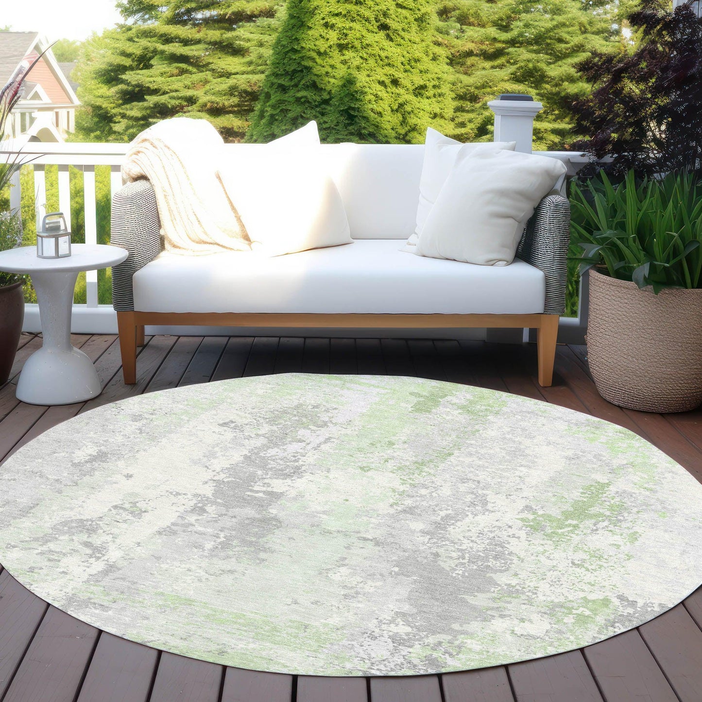 Taelara Green Washable Indoor-Outdoor Rug
