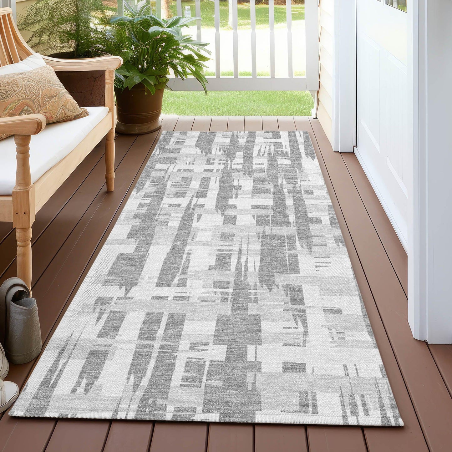 Taelaris Gray Washable Indoor-Outdoor Rug