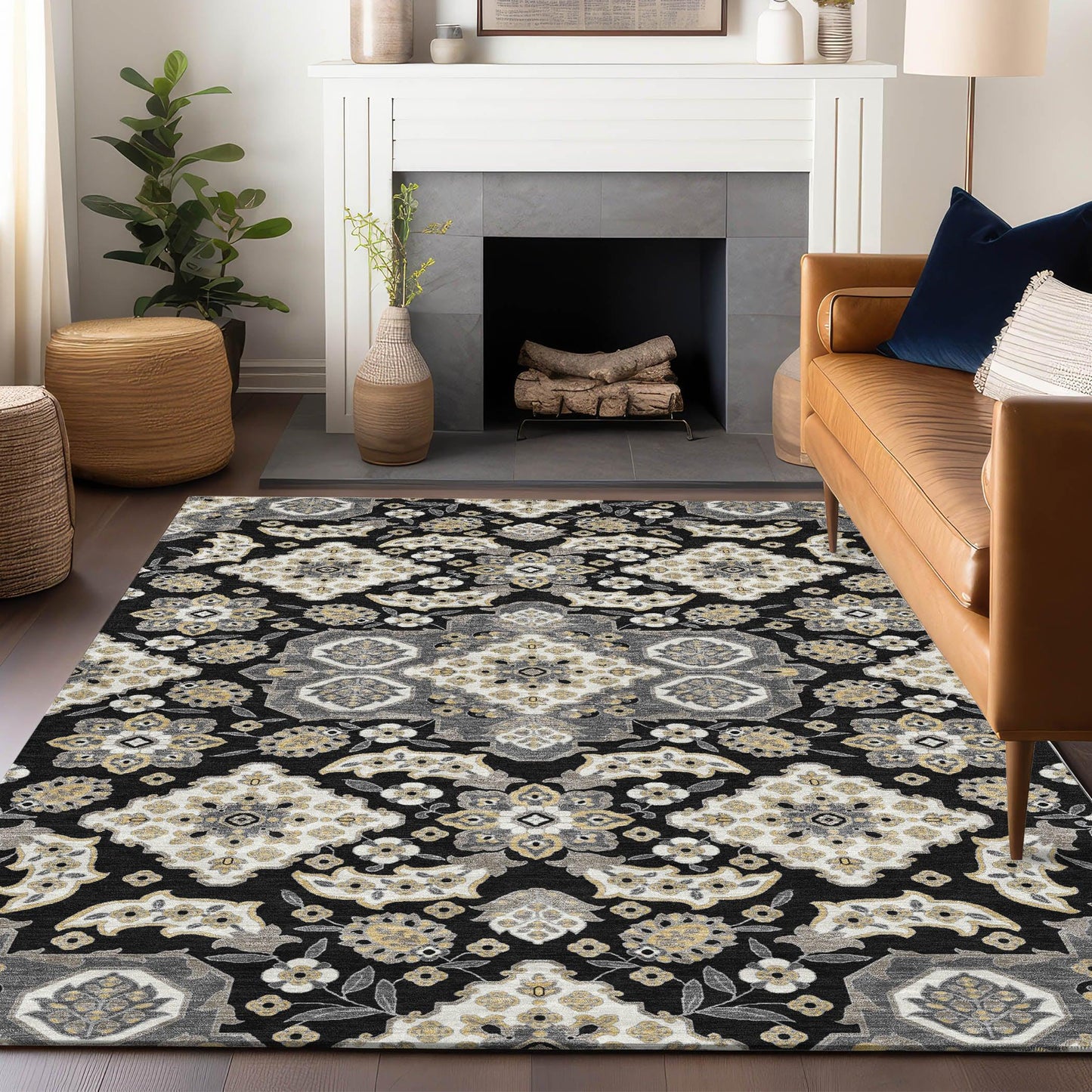 Taelira Black Washable Indoor-Outdoor Rug