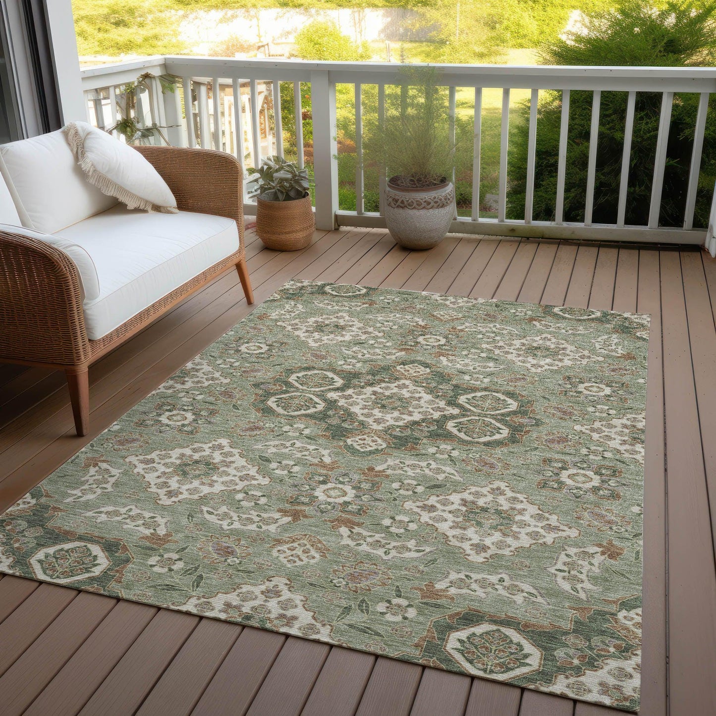 Taelira Green Washable Indoor-Outdoor Rug