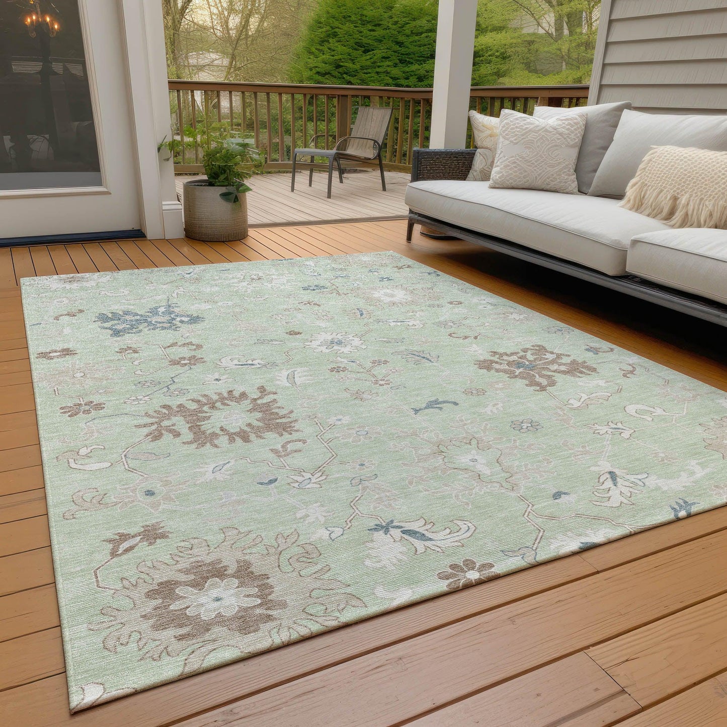 Taelius Green Washable Indoor-Outdoor Rug