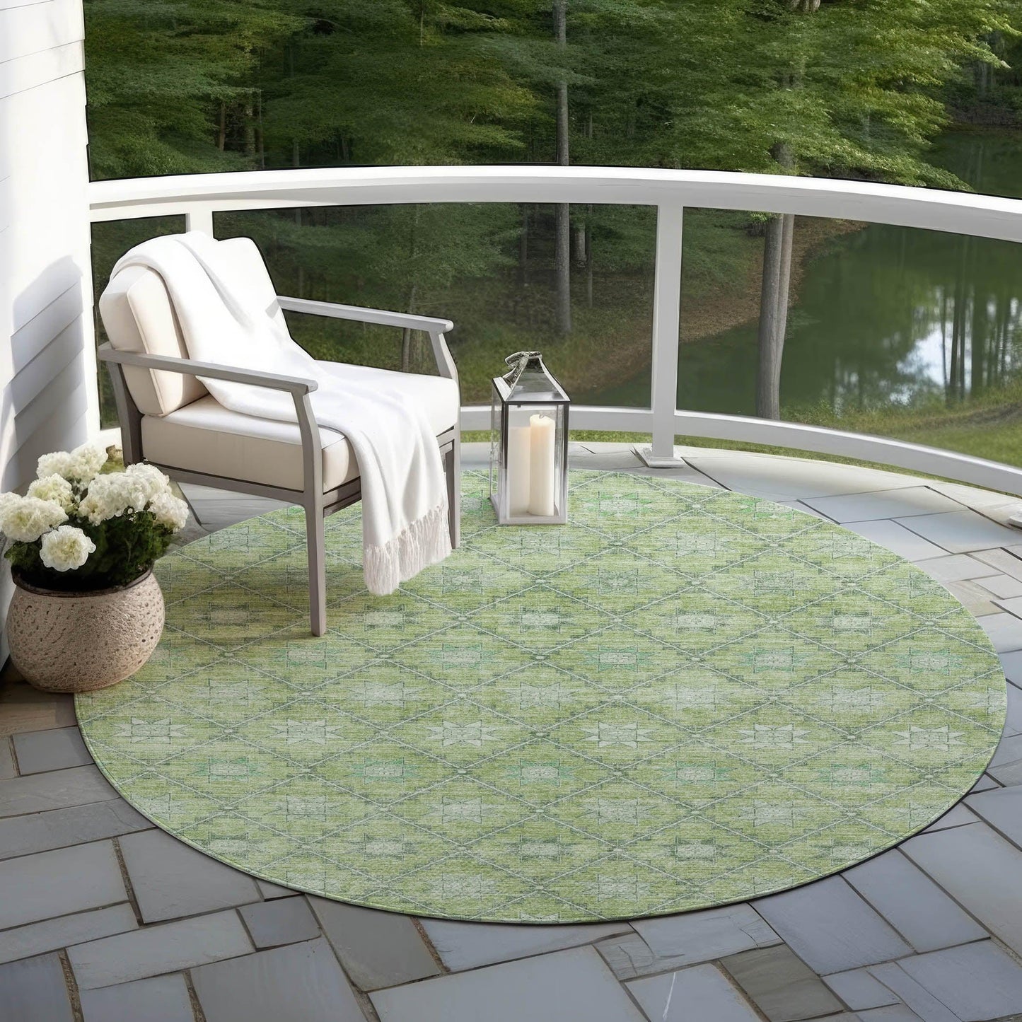 Uraas Green Washable Indoor-Outdoor Rug
