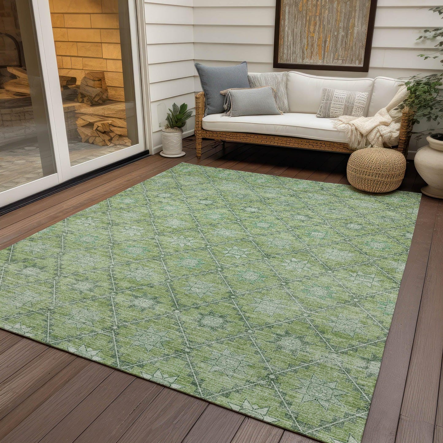 Uraas Green Washable Indoor-Outdoor Rug