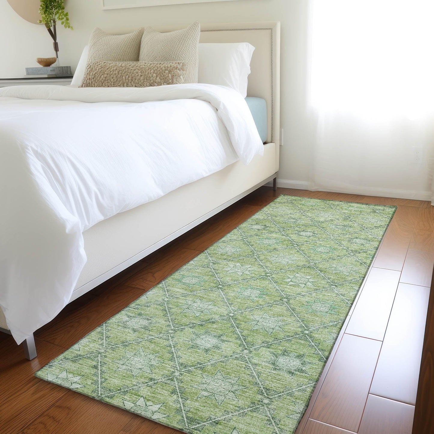 Uraas Green Washable Indoor-Outdoor Rug