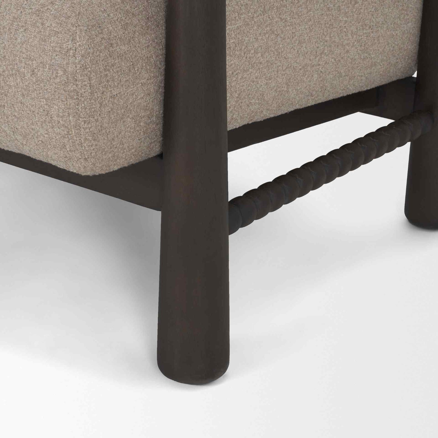 Willmar Mushroom Gray Fabric Lounge Chair